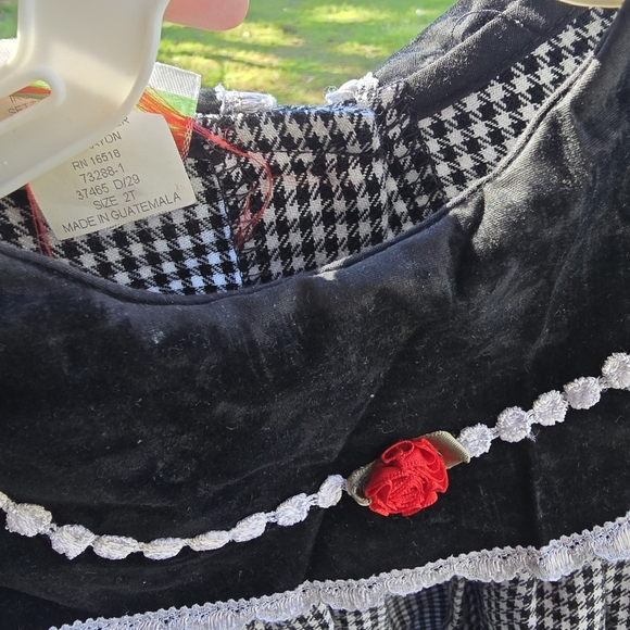 Piccolo Black and White Gingham Girls Dress Size 2T - Picture 3 of 6